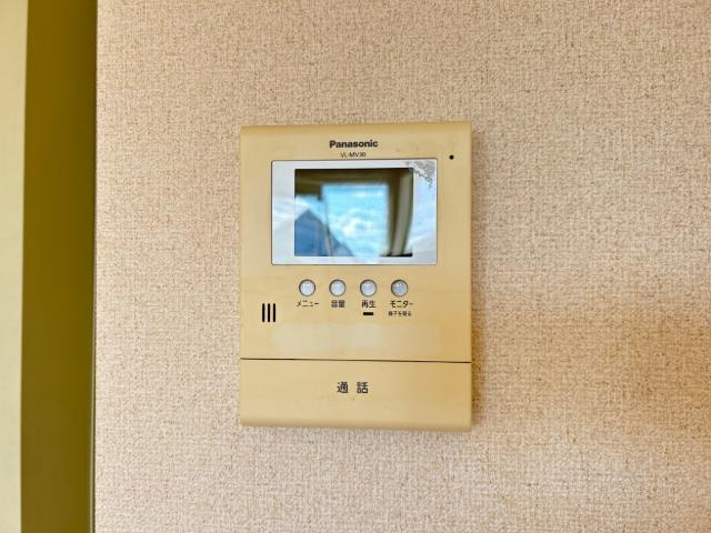 エレガンス新栄のセキュリティ|カメラ付きインターフォン