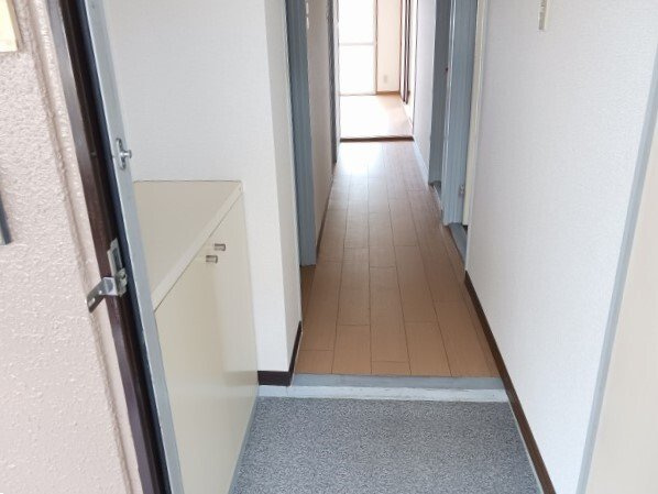 ＴＳパレスの玄関