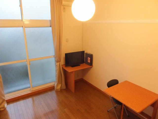レオパレスヴィルヌーブの居間・リビング|1Fの部屋の場合