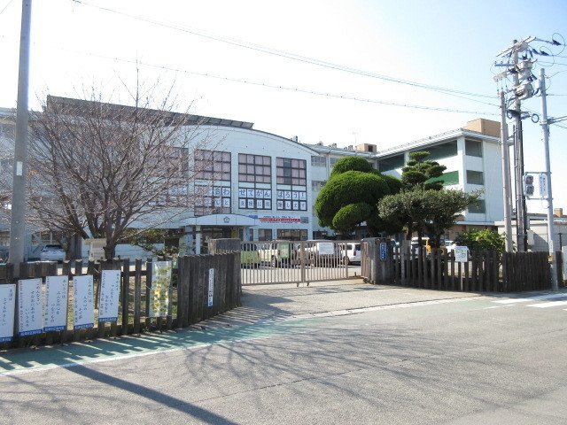 ヴィフ　シャンブルの周辺|みなと小学校まで600m