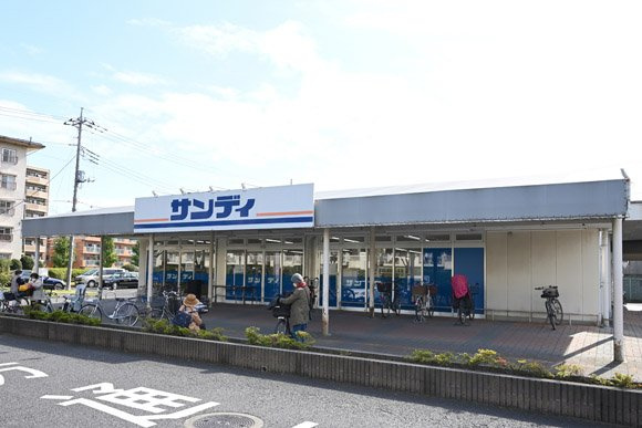 レオパレスドエル・コマ・西浦和の周辺