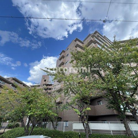 ダイアパレス枚方山田池公園の外観