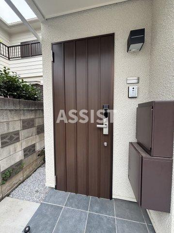 ＭＯＣＸ南台戸建ての玄関