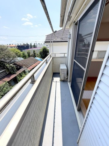 昭島市中神町2丁目　中古戸建のバルコニー