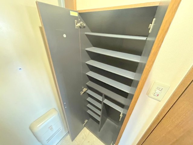 パレス東洋小松館の収納