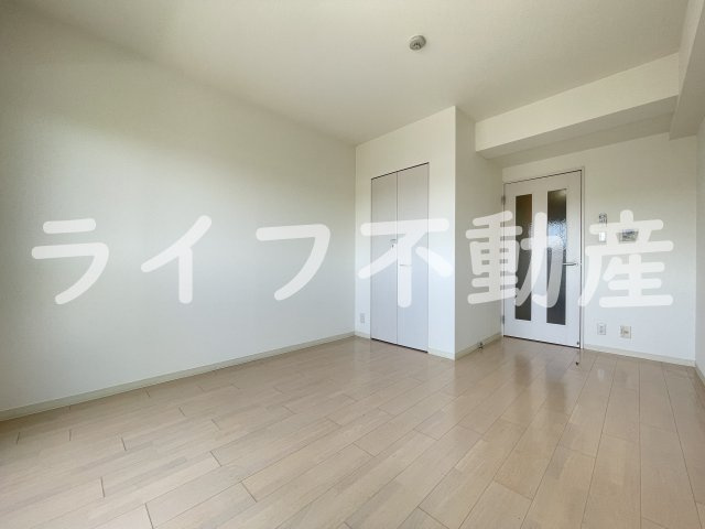 アルカンシェルの居間・リビング|こちらのリビングで趣味の時間をお楽しみください