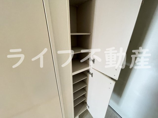 アルカンシェルの収納|こまごまとしたものを収納できそうですね
