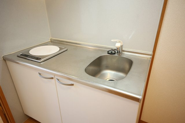 シエルコートのキッチン|別部屋同間取りのお写真となります。参考にご覧くださいませ。