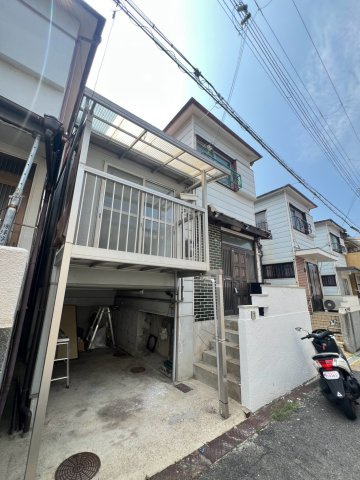 高丸7丁目貸家の外観
