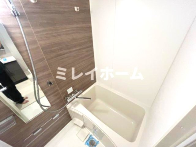 レジディア蒲田プレイスの浴室