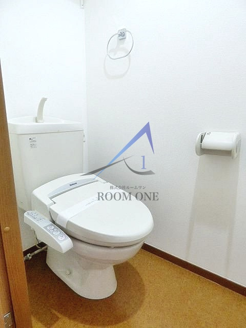 オモテ・ワタナベのトイレ|トイレです。