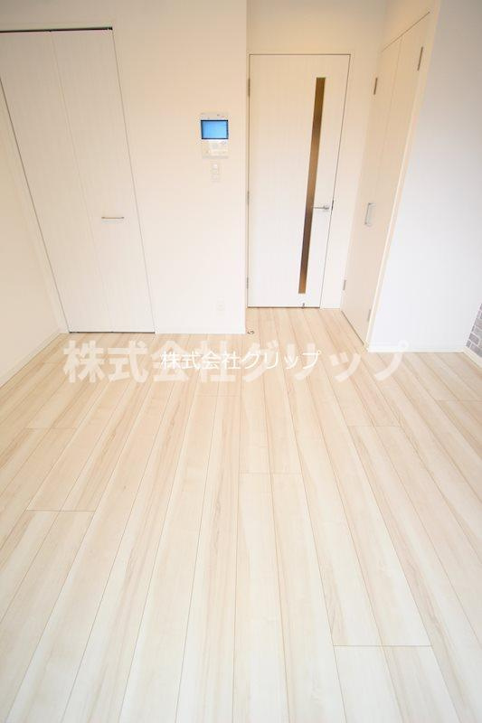 ベルシード横濱新町の居間・リビング