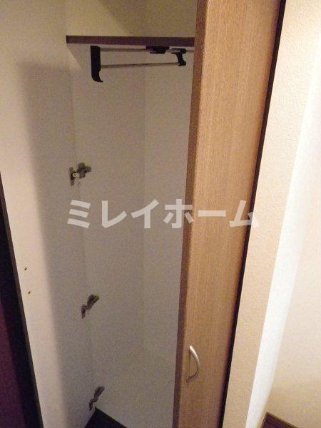 ルーブル大森七番館の収納|同建物内、別のお部屋の参考写真になります。