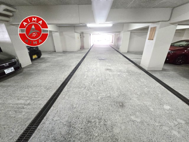ゾンネンハイム大手門の駐車場|敷地内の駐車場です。