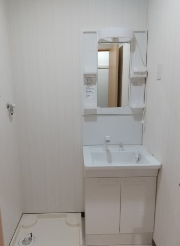ヴァンクールの独立洗面台