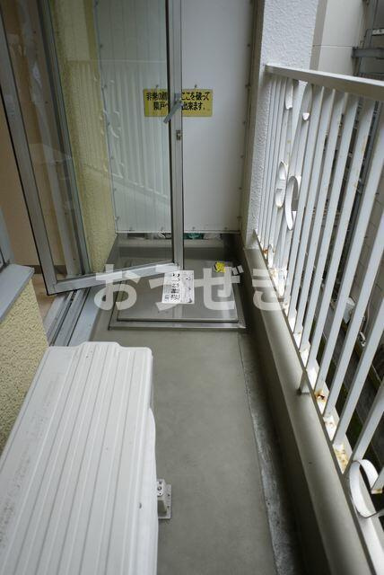 リレント山下町のバルコニー