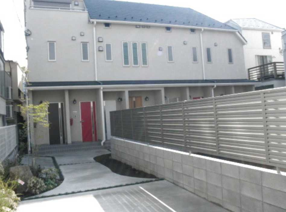 上目黒スカイコート　三井ホーム施工　南東角部屋　駐輪場