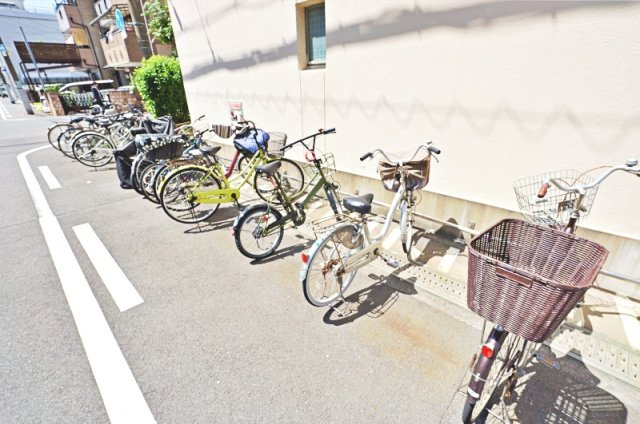緑橋パインリッチの駐輪場
