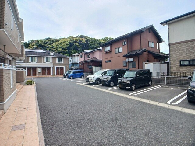 サニープレイスＡの駐車場