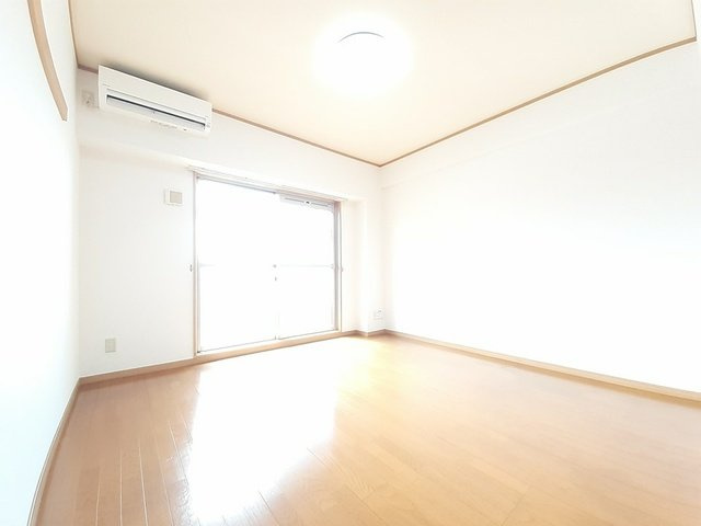 グランド・コスモの内装