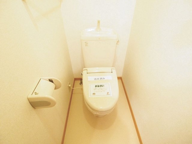 カーサ・プラシードＢのトイレ