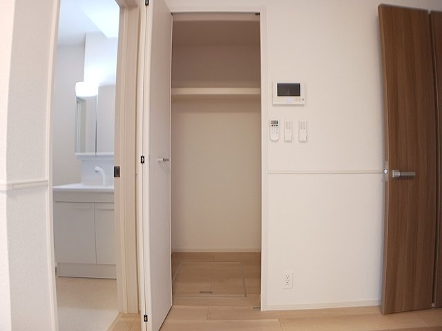 サンシャイン宮の下の収納