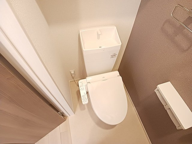サンシャイン宮の下のトイレ