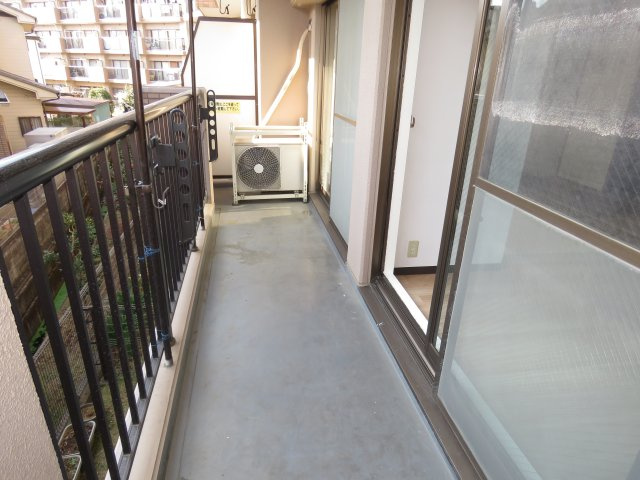 朝日マンション川越のバルコニー