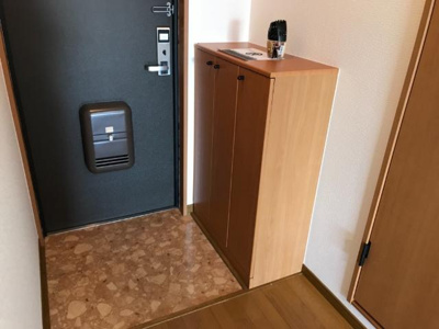 【玄関】 | プログレスビレッジ | 玄関