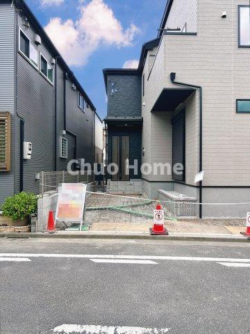 江戸川区東小岩3丁目新築分譲住宅の駐車場|カースペース
