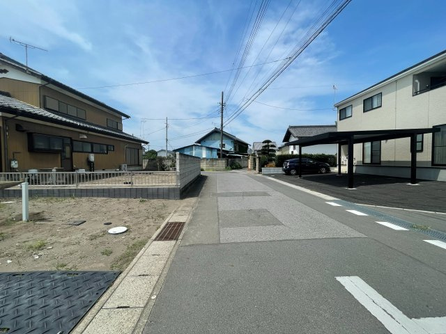 新築戸建・新築建売　伊勢崎市北千木町1期　茂呂小学校・第一中学校の前面道路含む現地写真