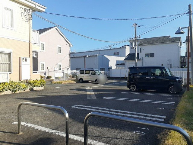 イノセント　エンジェルの駐車場