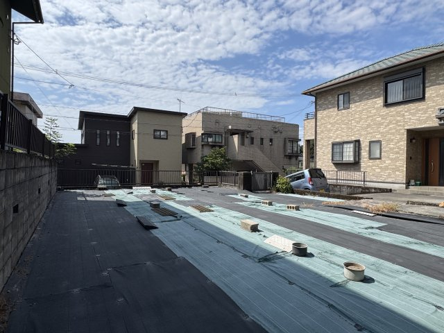 上竜尾町　売地の外観|物置・旧建物玄関アプローチ解体、防草シート撤去します。
