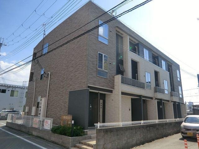 クラールの外観