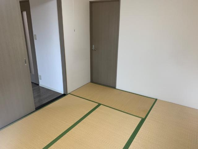 リブ・ヒルズの内装|和室