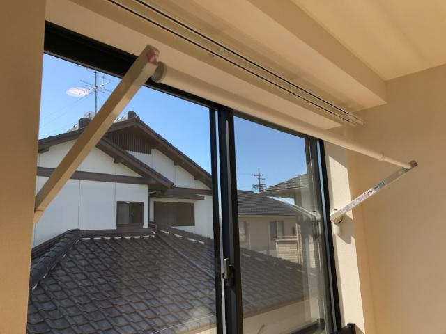 高砂市米田町米田新築アパートのその他|室内物干し（イメージ）