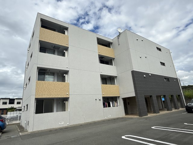 フィレール　デュ　トラジャⅢの外観
