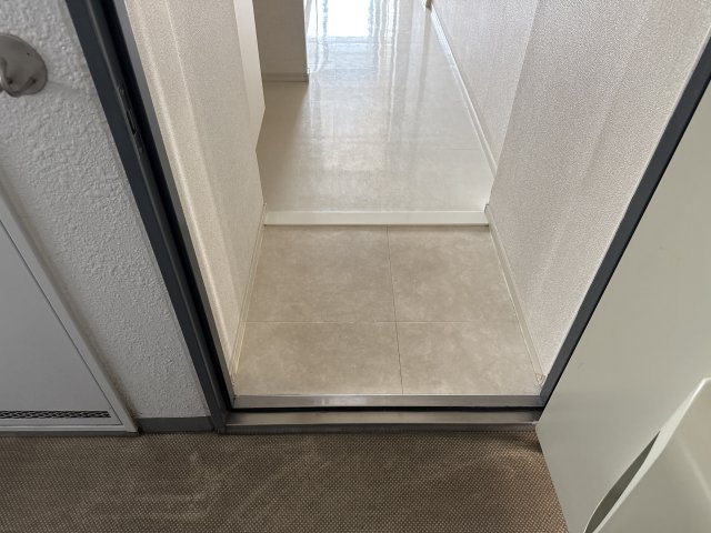 フィレール　デュ　トラジャⅢの玄関