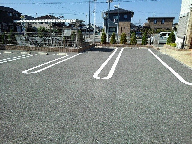 ル・レストの駐車場