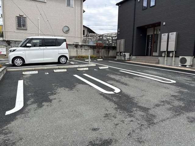 ノア　Ⅲの駐車場