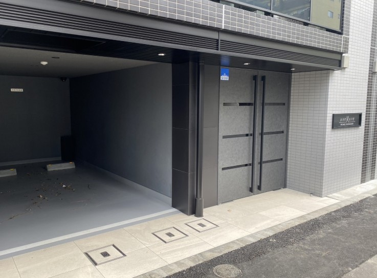 アークマーク小竹向原のエントランス