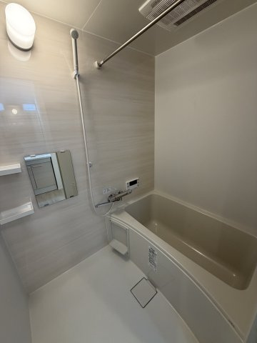 GM HILLS 野里町の浴室