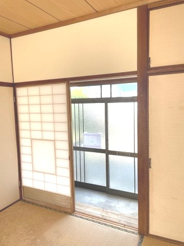 江津1丁目戸建の玄関|シンプルで使いやすい玄関です