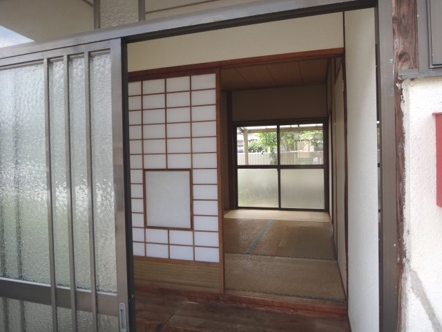 江津1丁目戸建の玄関|玄関です