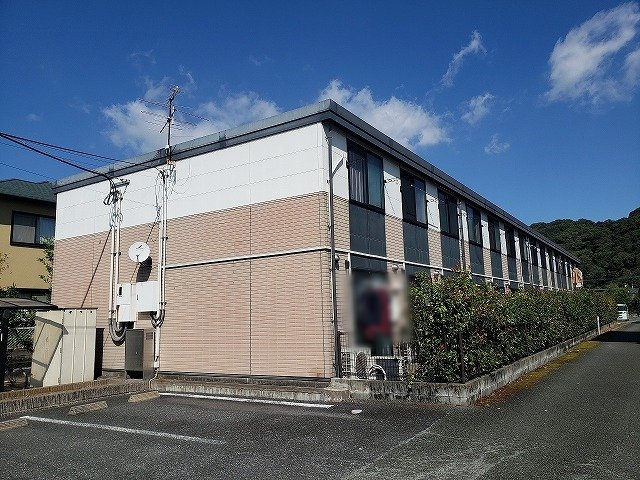 レオパレスニュー春日
