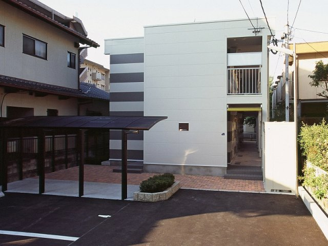 レオパレスプレジール上熊本の外観|建物外観を気になさる方へ、見た目の良い物件です