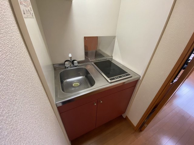 レオパレスたんぽぽのキッチン|写真と異なる場合は、現状を優先致します。