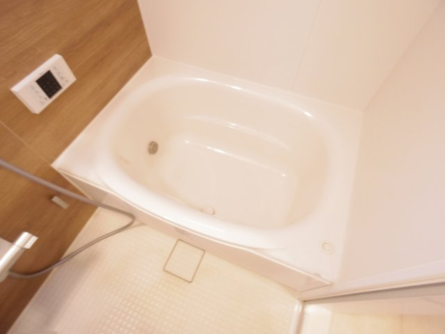 パークサイドアサミＡ棟の浴室