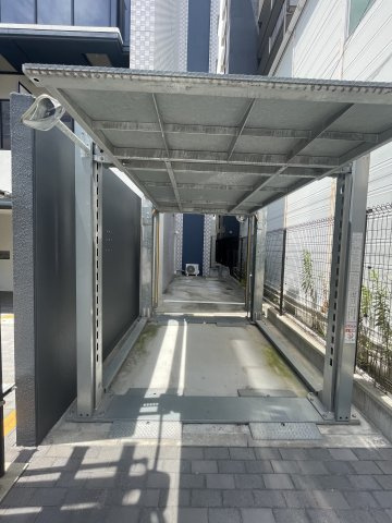 【駐車場】ファーストフィオーレ神戸湊町