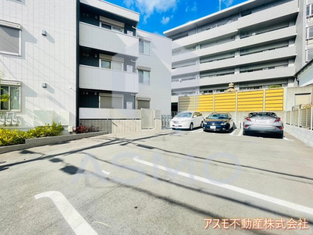 【駐車場】 | マレ・ドゥ・リベリュール